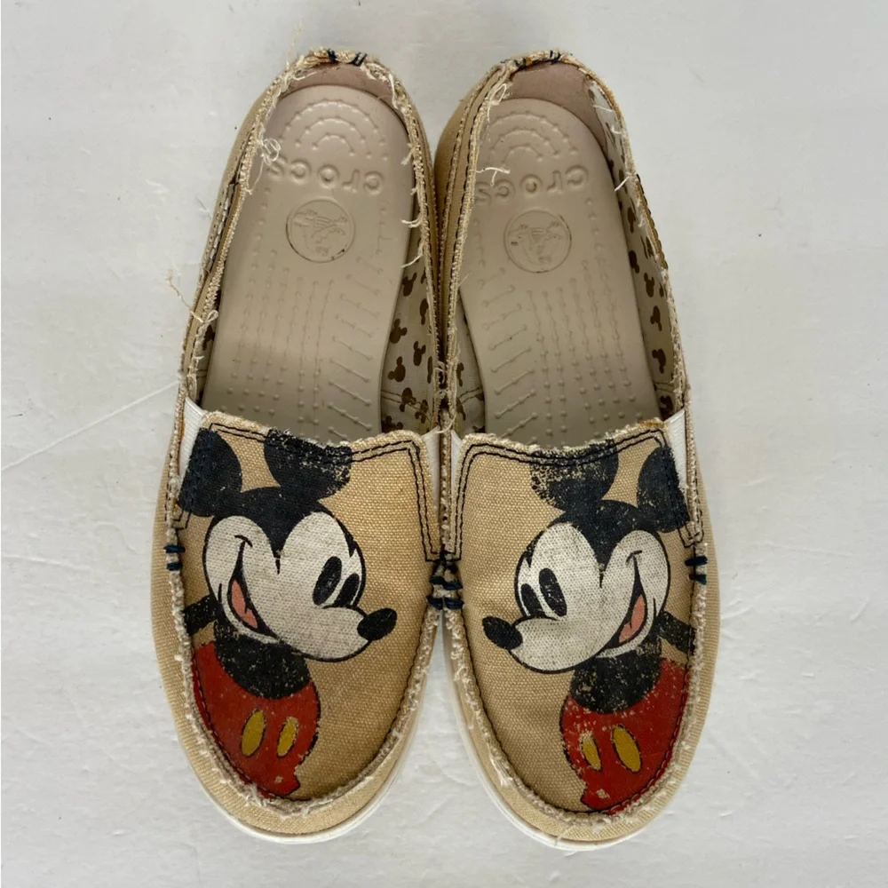 Crocs‎ Disney Mickey Mouse Women's Loafers Size 6 W Cream Comfort Flat Slip On